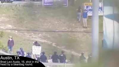 Here's a 15 Minute Video of Police Shooting Protesters Because That's The Most Reddit Will Allow in One Post *WARNING* LOTS OF BLOOD