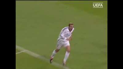 20 years ago on this day Zidane scored this volley in the CL final against Bayern Leverekusen at Hampden Park