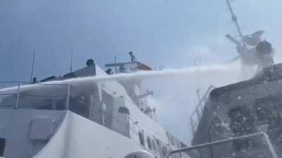 China Coast Guard Water cannons purposely hitting Radar & Communication antennas of Philippines BFAR (Bureau of Fisheries & Aquatic Resources) Ship. (April 30, 2024)