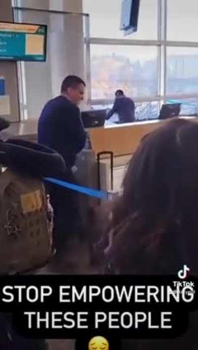 Hey Seattle, who is this racist man baby? (It looks like he was trying to board a flight to Dallas/Ft Worth)