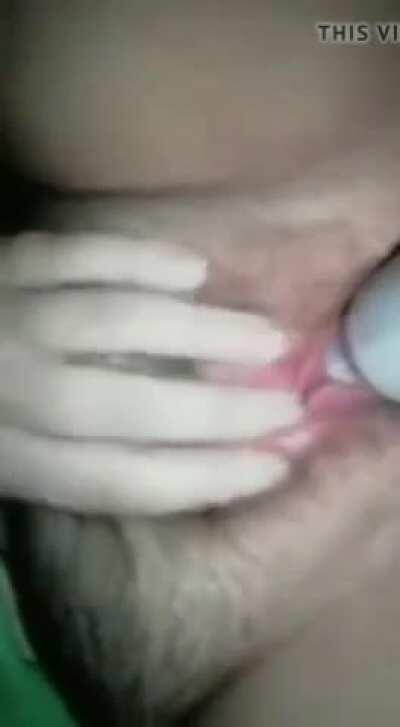 Hijabi horny af masturbating with small bottle