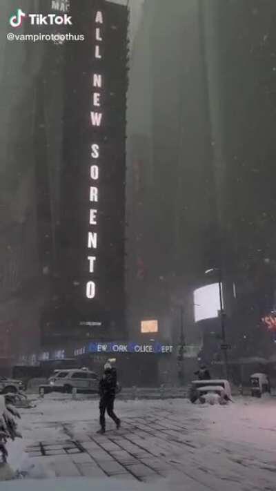 This tiktok of time square