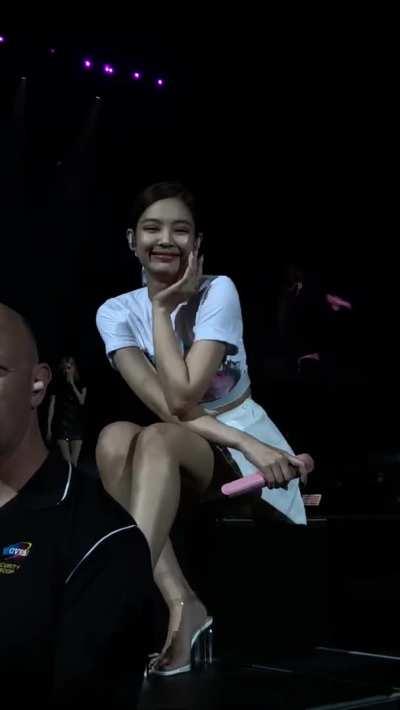 BLACKPINK - Jennie SkirtQueen