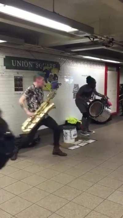 These street performers are top notch!