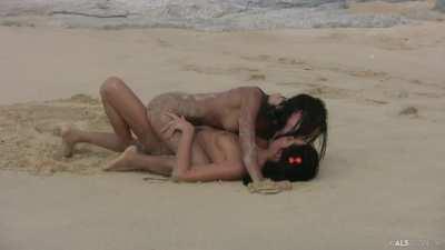 Amia Miley &amp;amp; Tanner Mayes at The Beach