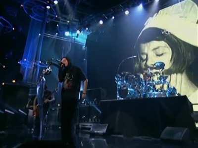 Korn performing &quot;One&quot; by Metallica at MTV Icons (2003)