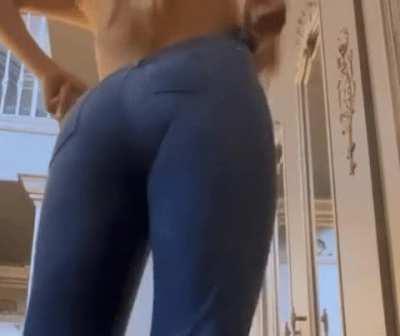 Amanda Cerny Yoga Pants Porn - Page #61 of jerkofftoceleb Videos || [dd] redd.tube