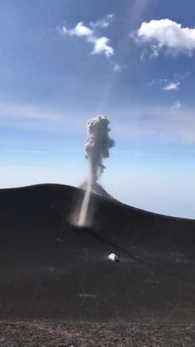 🔥 Dust Devil and Volcano erupts almost at same time.