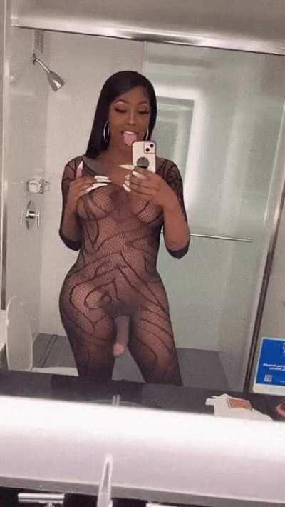 BRANDY BUGOTTI 🍆🍆🍆 She loves her reflection. Do you like chocolate 🍫🍫🍫