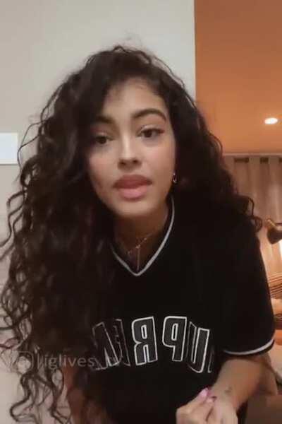 Malu Trevejo | Instagram Live Stream | 15 October 2020