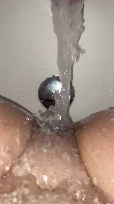 Slow Motion Faucet Fun