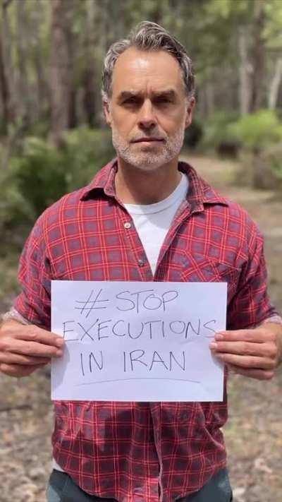 Celebrities 1 - Iran Oppressors 0