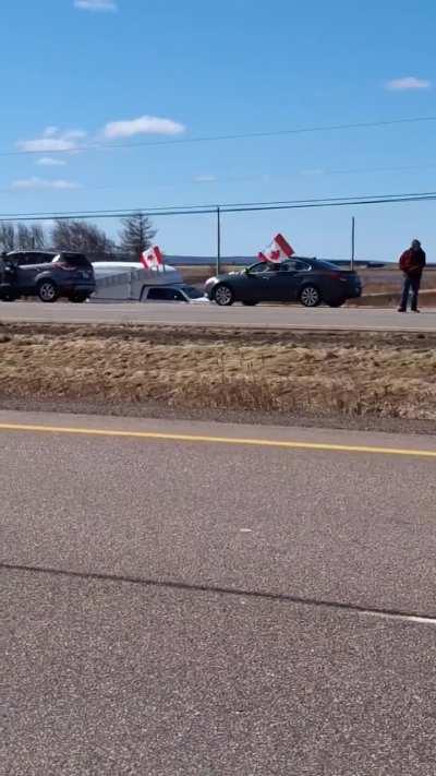 Canadian flips out on cop during ‘Axe the Facts’ protest on a highway
