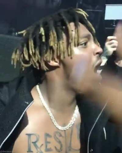 The way juice lights up when bro next to me screamed that shit kills me to this day