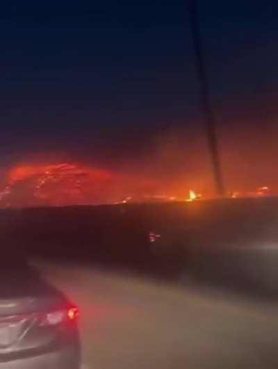 A MASSIVE FIRE HAS BROKEN OUT IN HOUSTON TEXAS.