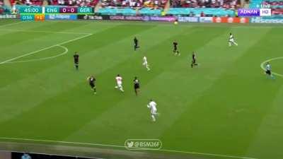 Kane missed chance vs Germany 45'