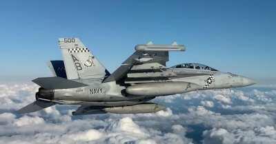 Anyone Else Want 2 Seats in The F-18?