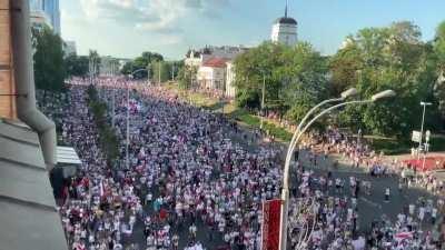 Incredible crowd of estimated 200,000+ protestors participate in Freedom March in Minsk