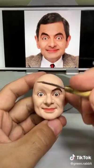 Making a model of Mr. Bean's face