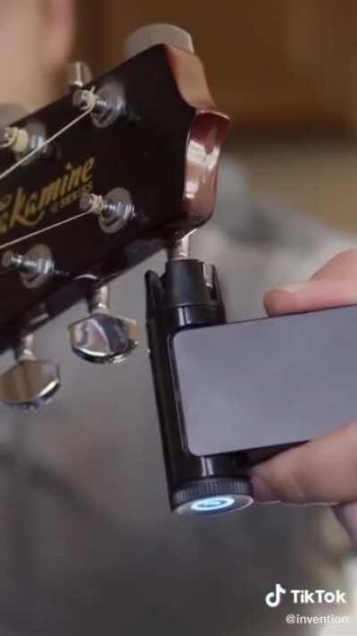 Automatic Guitar tuner.