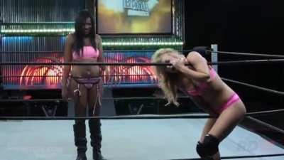 Skylar Phoenix gets the rope kicked between her legs from Serena