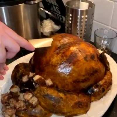 Turkey that looks really looks like a Turkey but end up being a CAKE