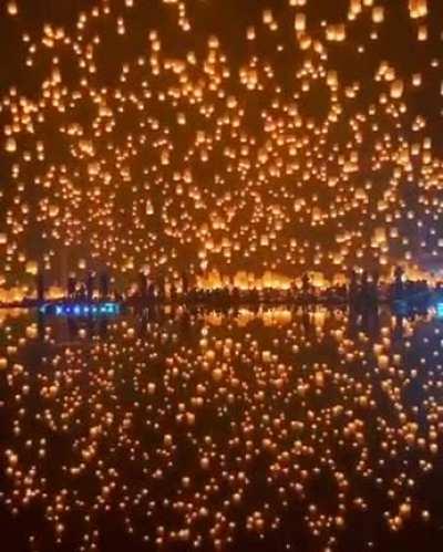 Floating lanterns in the sky