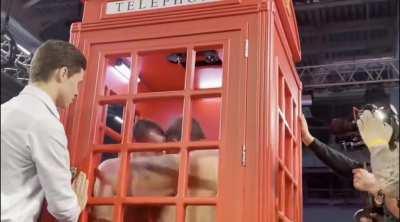 Russian phone booth fighting