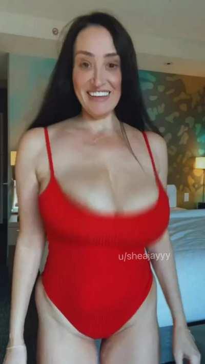 Big Tits GIF