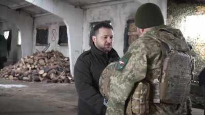 Volodymyr Zelenskyy visited the advanced positions of the Ukrainian army in the Kupyansk region and awarded the military.