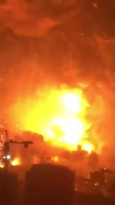 Horrifying chemical explosion in Tianjin, China (2015).