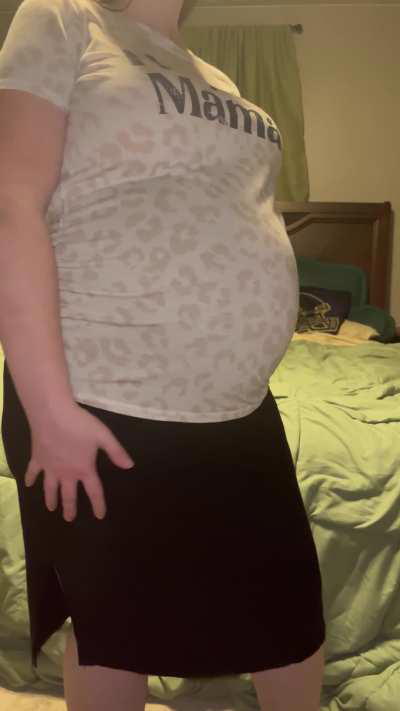 Showing off my 30 weeks twin belly