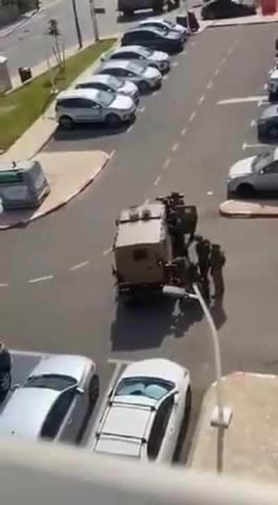 Yamam special unit of the Israeli police during battles with Palestinians, the city of Sderot