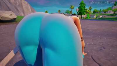 Evie crawling close up [Fortnite]