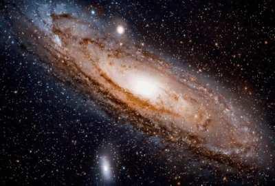 I've made my image of Andromeda into a 3d animation - captured with my 11 inch telescope (the image is real)