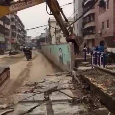 HMFT after I drive next to this wall