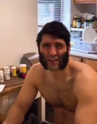 This Chad shaving his beard so he could look like wolverine