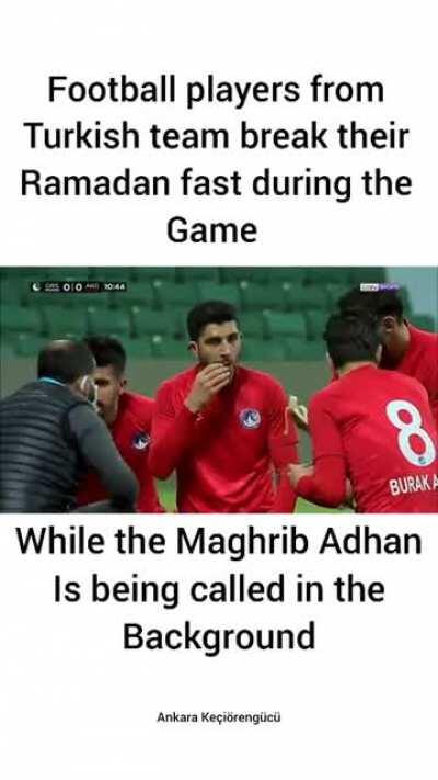 Turkish players break their fast during the game