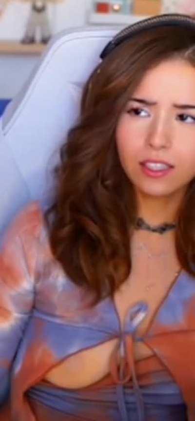 Pokimane 😀😃