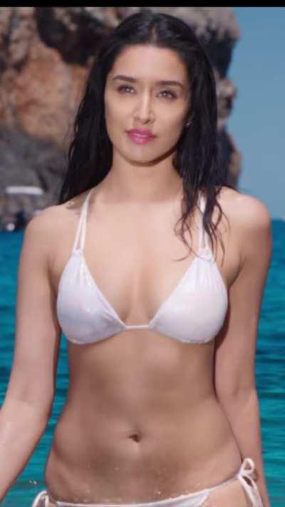 Shraddha Kapoor in Tere Pyaar Mein