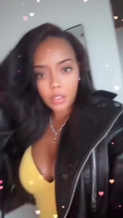 AngelaSimmonsPics