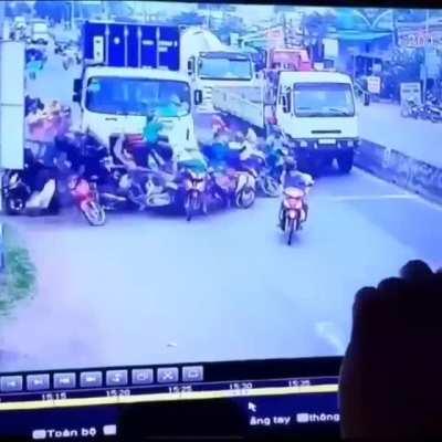 HMFT after we get demolished by a heavy loaded truck