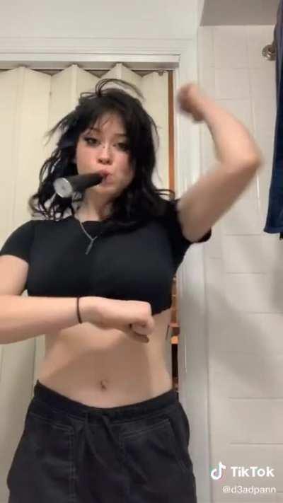 Brushing teeth..? From TikTok