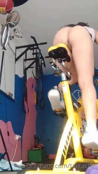 Talita in the gym