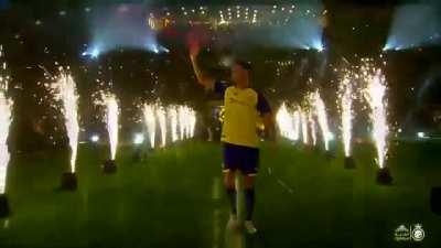 Cristano Ronaldo enters Al Nassr stadium Mrsool Park Walks of the greatness