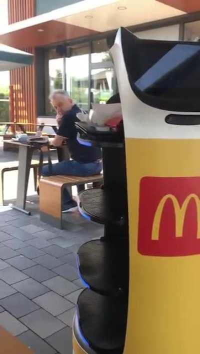 Autonomous table service robot at McDonalds Slovenia