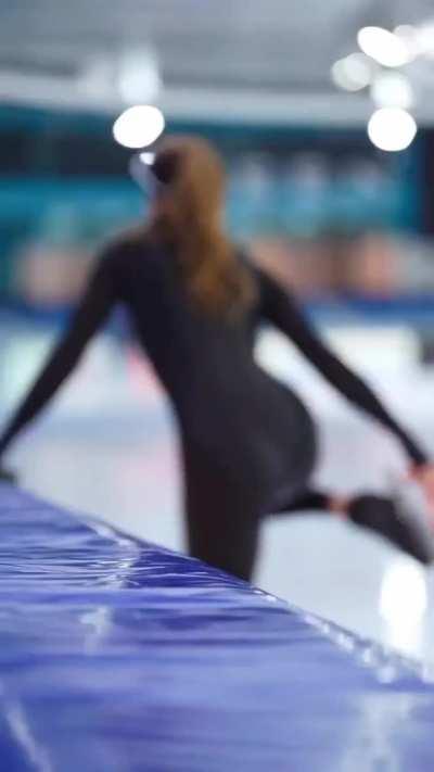 Isabelle van Elst - Belgian speed skater