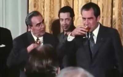 Leonid Brezhnev waits for Nixon to drink first - 1973