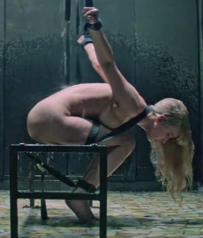 Jennifer Lawrence tied up in Red Sparrow