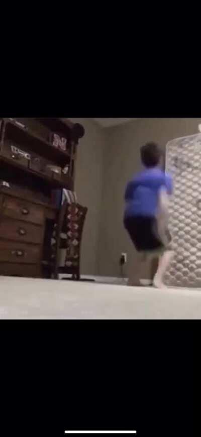 HMFT after my parents leave me home alone